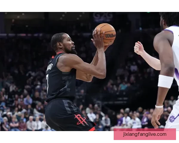 杜兰特谈队友表现提升比赛难度降低 确信最后九场将全力以赴