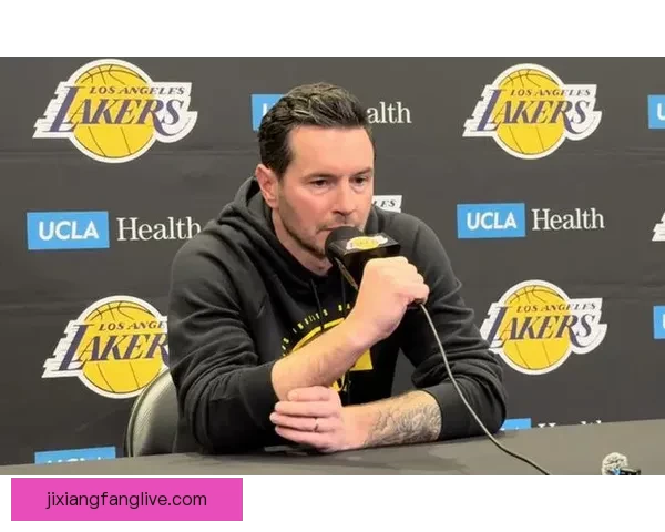 雷迪克：不会让艾顿和海斯更多外线三分 詹姆斯的表现已超越语言赞美